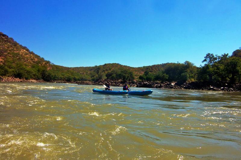 Kunene River Lodge Ehomba Ngoại thất bức ảnh